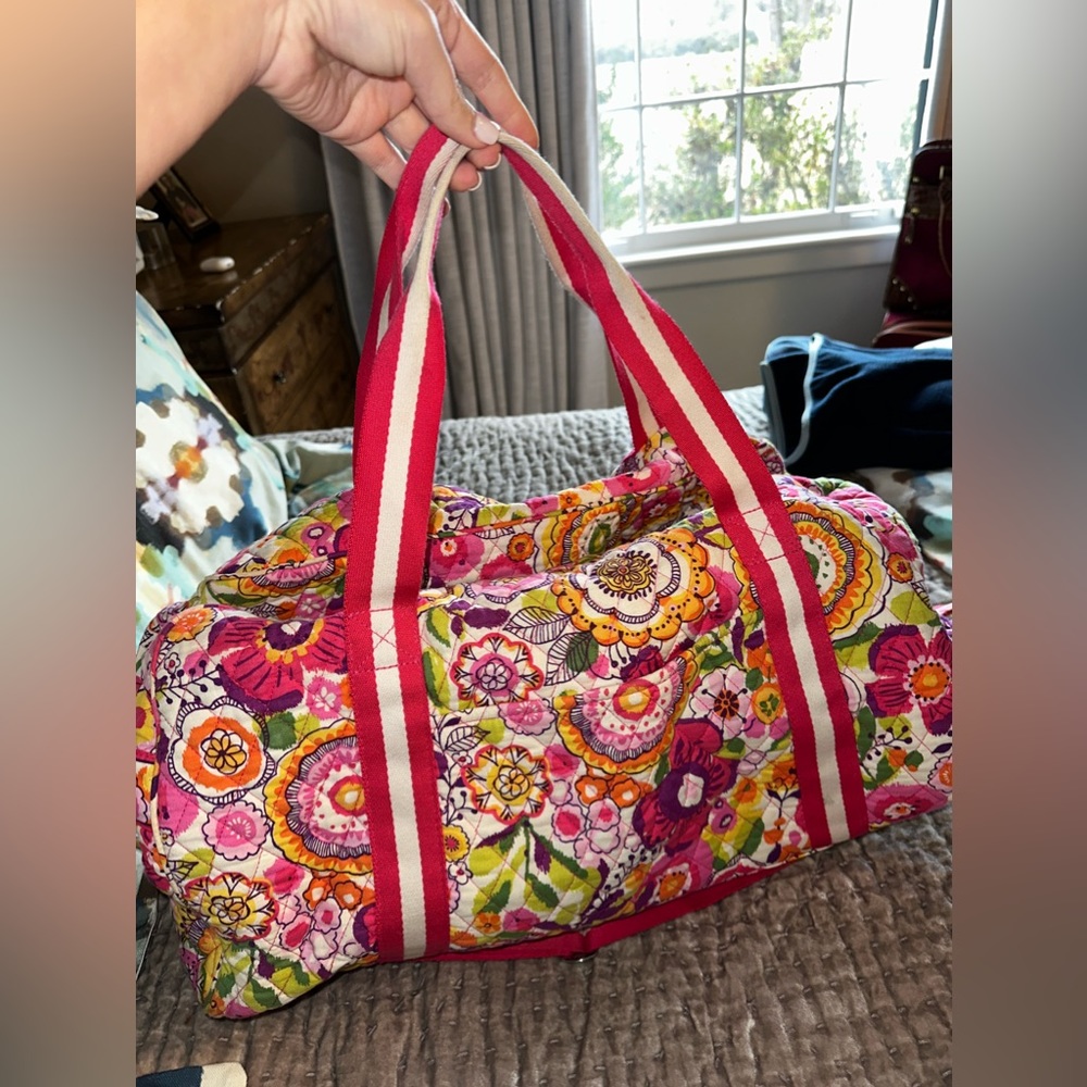 3 pieces of Vera Bradley - Like New!